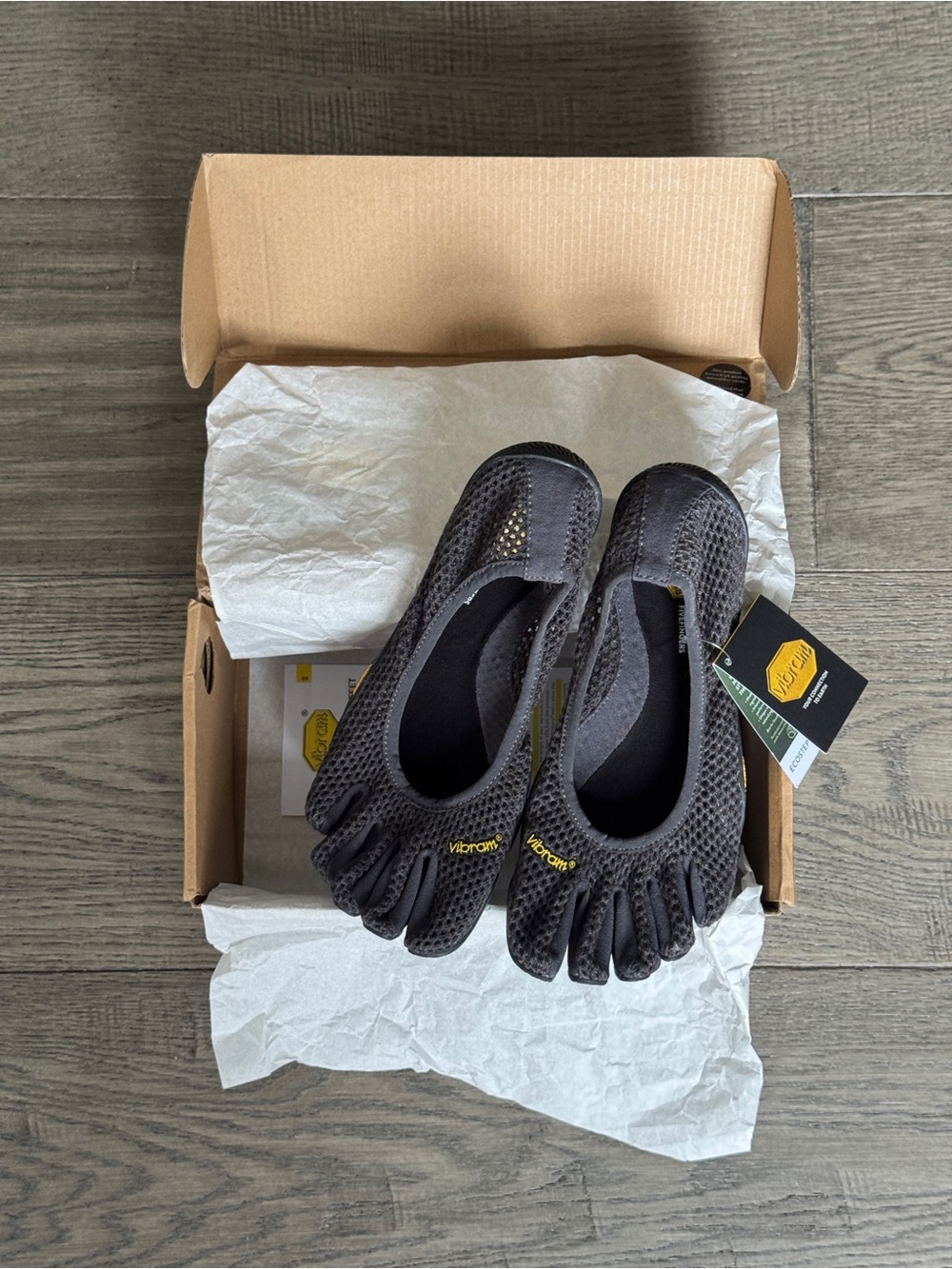 Vibram Fivefingers VI-B ECO in Charcoal/Black